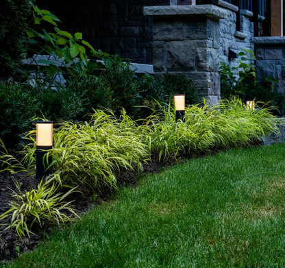 Bold - Silo Low Path Light